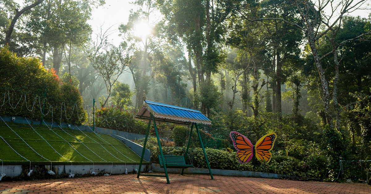 best resorts in Nelliyampathy
