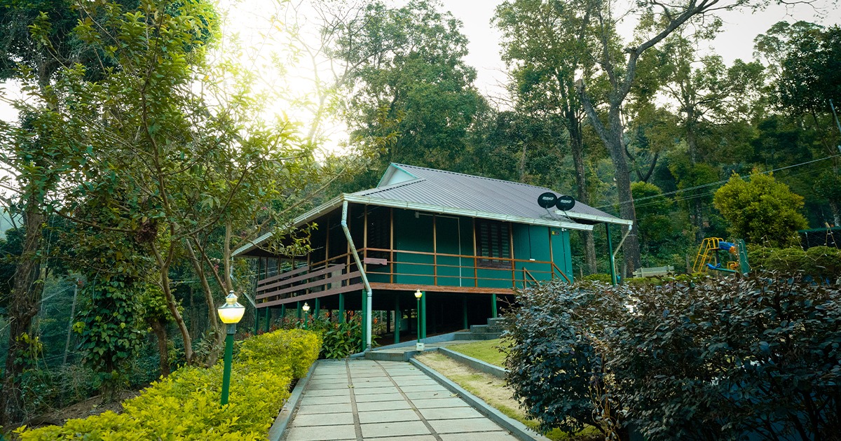 Family Cottages in Nelliyampathy | Hillvalley Farmhouse